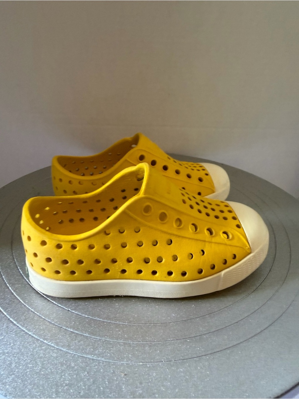 Native Shoe Jefferson Water Shoes Sz C7 Kids